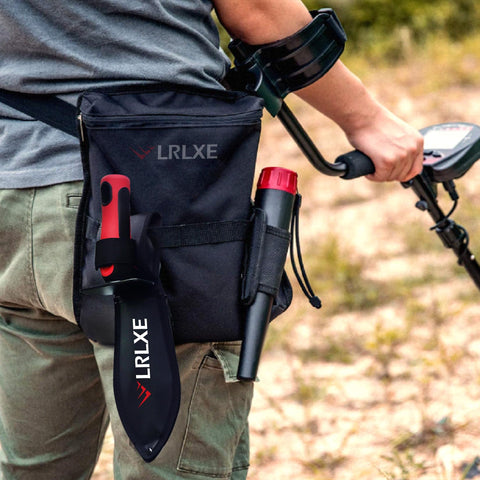 LRLXE nylon sheath protects the blade when not in use