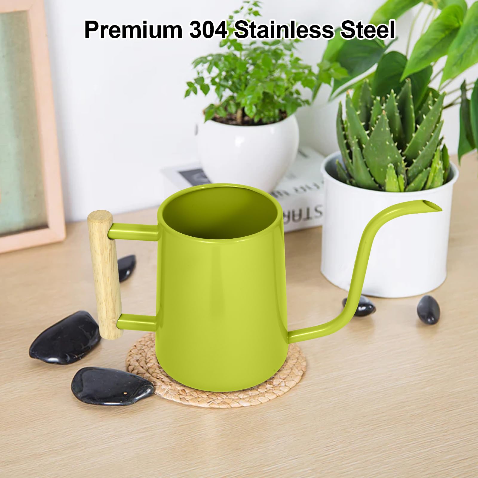 LTSUMI long-spout design delivers precise pours for tight plant pots
