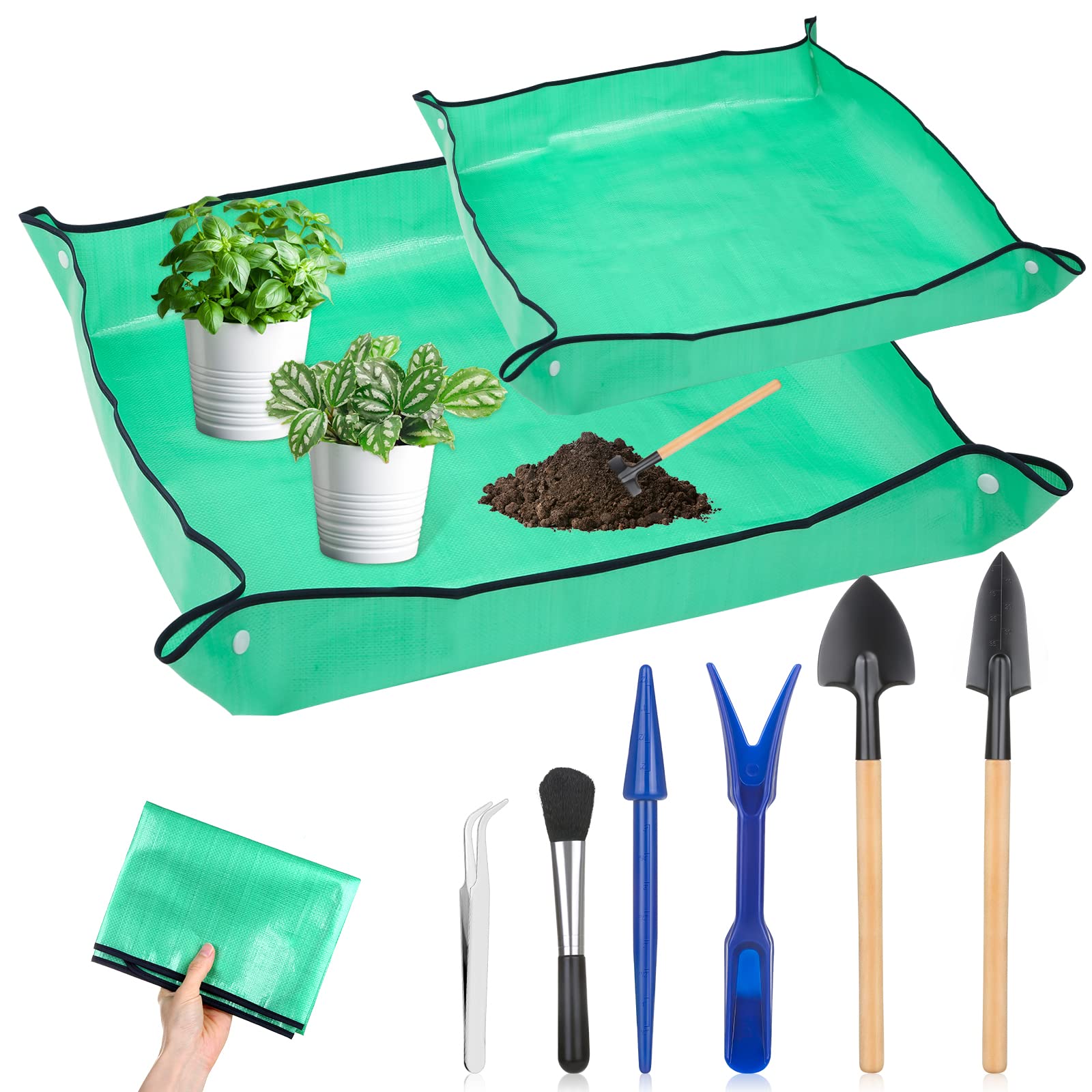 Lucomb repotting mat folded setup protects surfaces while you pot and prune plants.