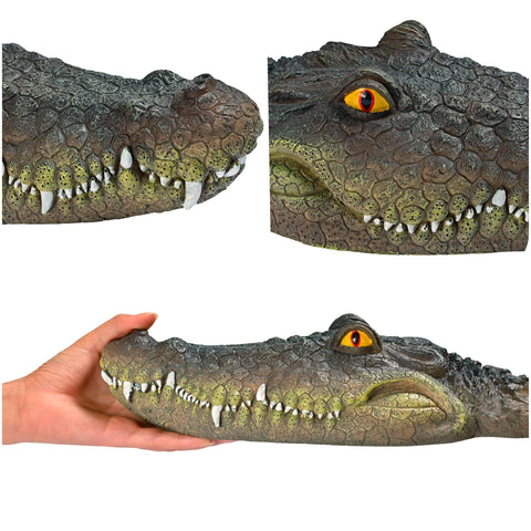LUEUR yard and pond gator head ornament offers whimsical garden ambiance.