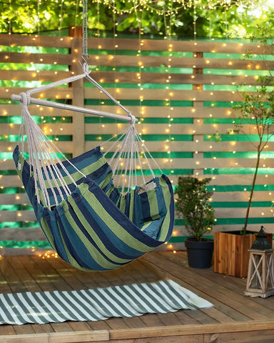 Lulladle hammock chair assembly with included bolts and hooks