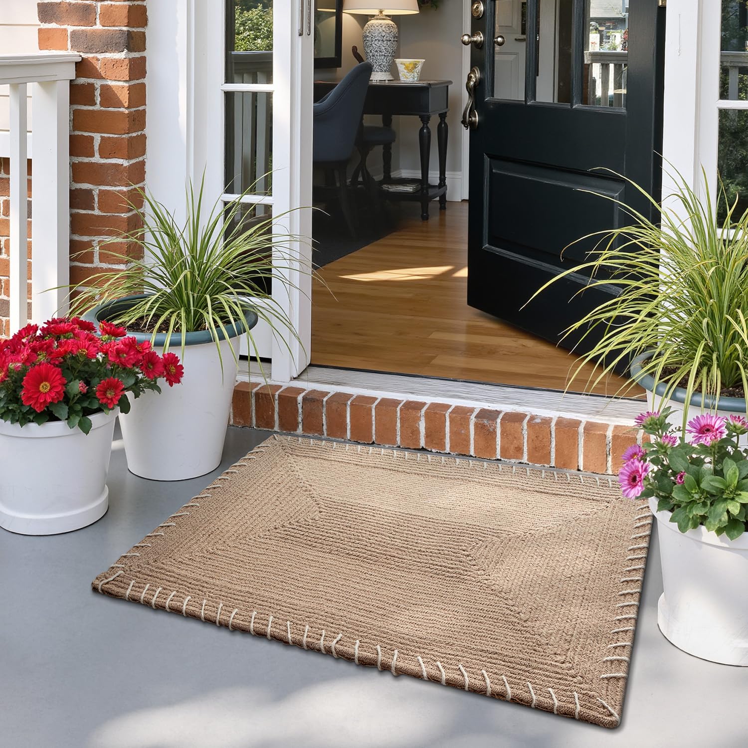 LUMI non-slip jute mat for hardwood floors keeps entrances secure.