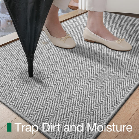 LUMI pet-friendly door mat resists claws and dirt for busy homes.