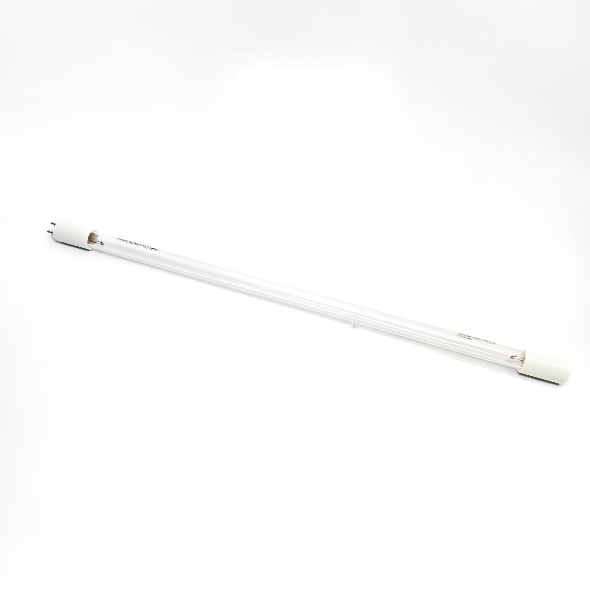 Lutrace Pura Water 36002018 UV lamp compatibility illustration for PURA systems.