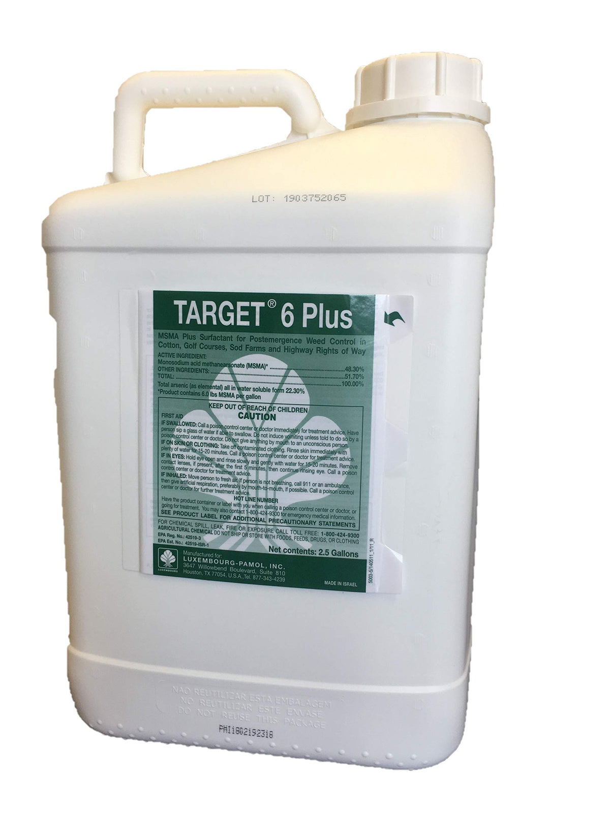 Luxembourg-PAMOL Target 6 Plus bottle pour for post-emergent weed control in turf.