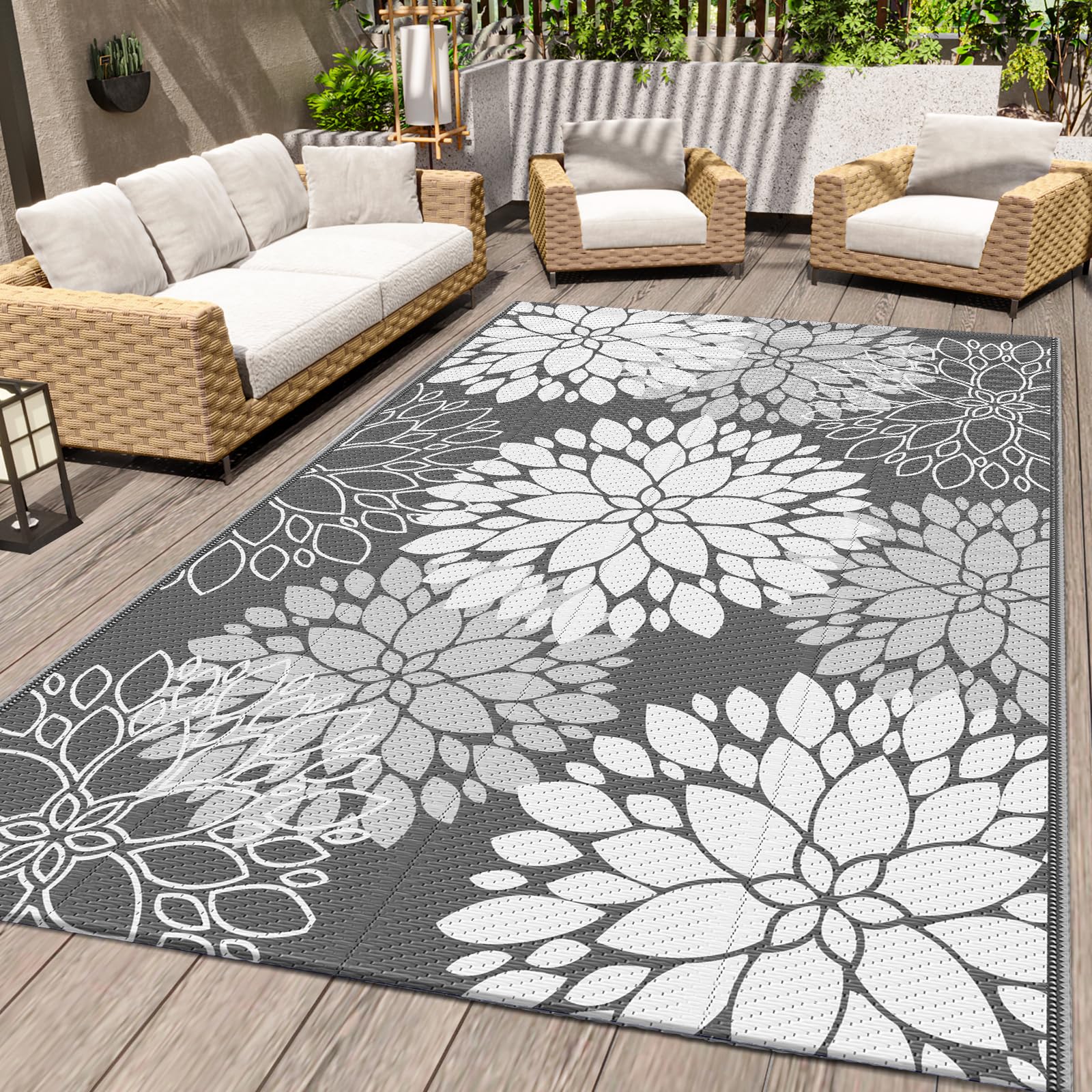 LuxStep outdoor rug with waterproof surface, easy cleanup after spills.