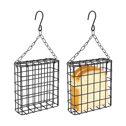 LVOERTUIG easy-fill design simplifies refilling suet cakes.