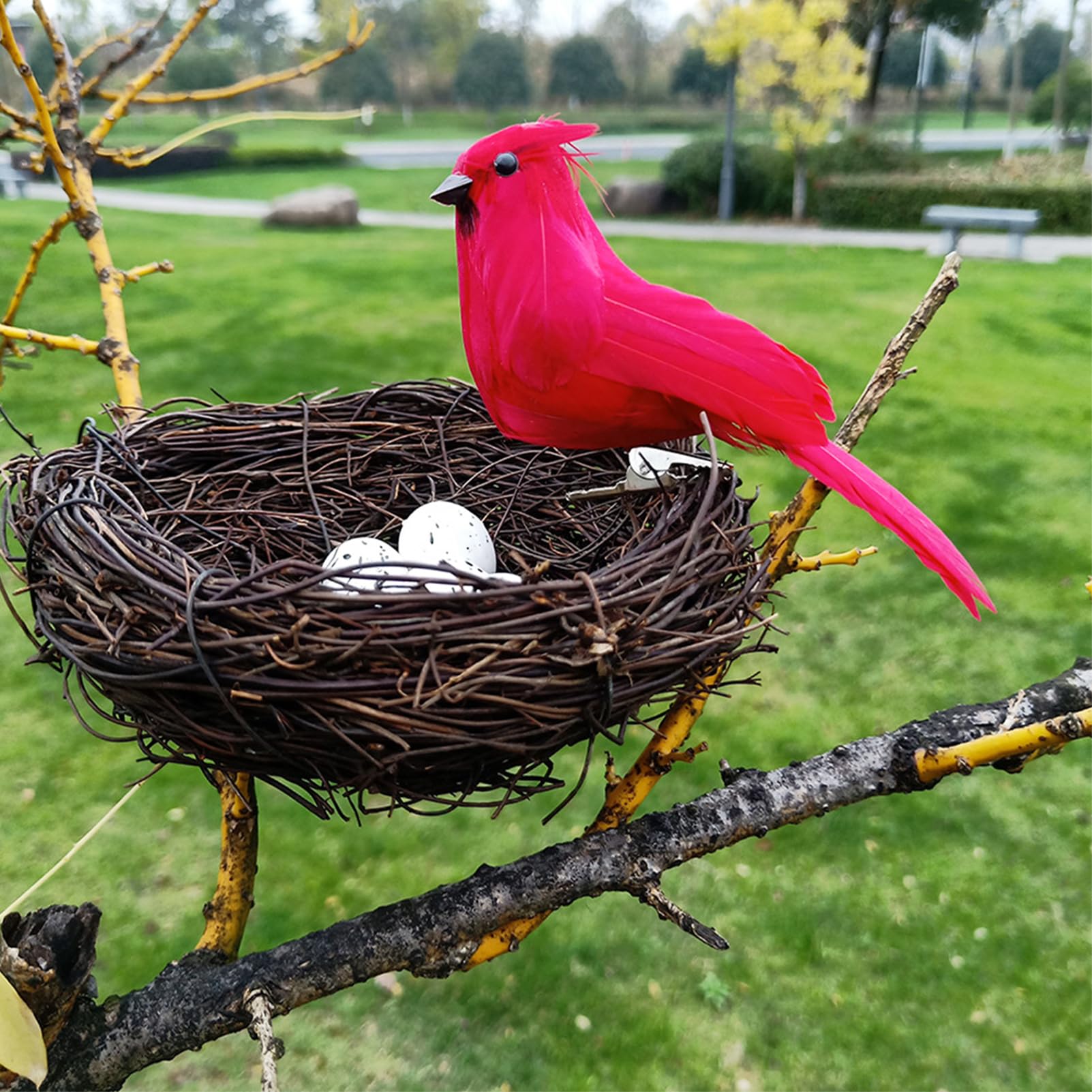 LWINGFLYER rattan bird nest 10cm adds rustic elegance to trees and gardens.