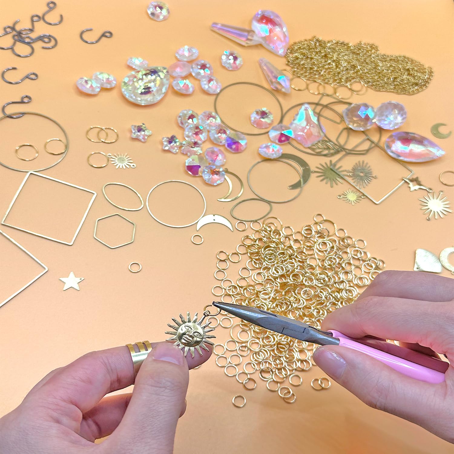 Lyukii octagonal crystal bead adds geometric sparkle to designs