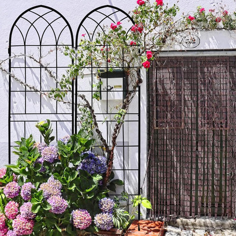 LZRS patio garden trellis installation is quick and simple.