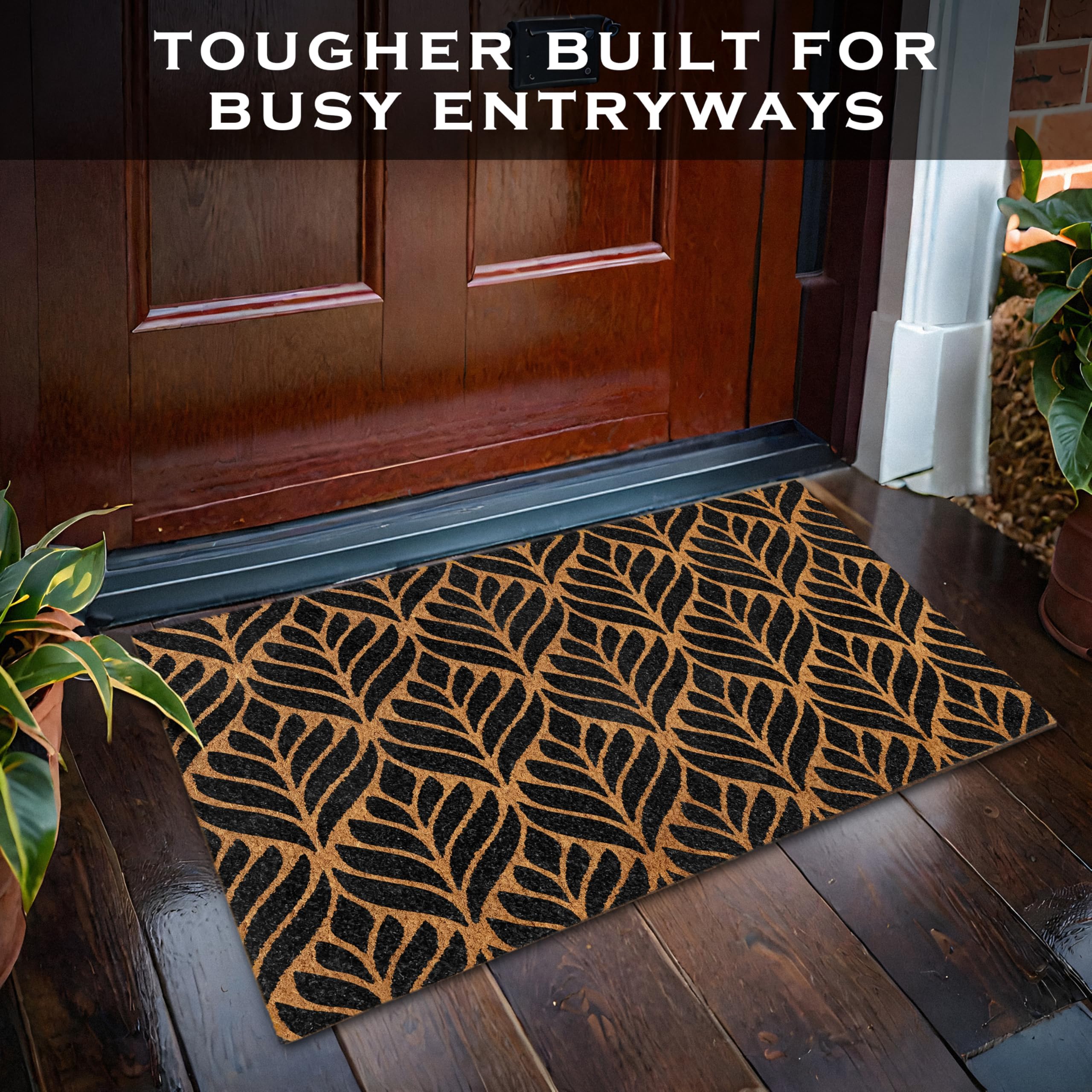 MAINEVENT geometric doormat bold lines welcome guests while protecting interior floors