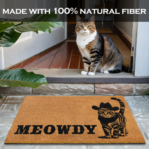 MAINEVENT Meowdy Doormat close-up fibers highlight the 0.6-inch pile for sturdy use.