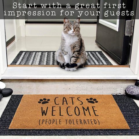 MAINEVENT non-slip-pvc-backing keeps the mat in place on slick entryways.