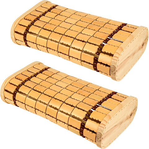 MAKCNMYM bamboo headrest pillow surface for cooling comfort during sauna sessions.