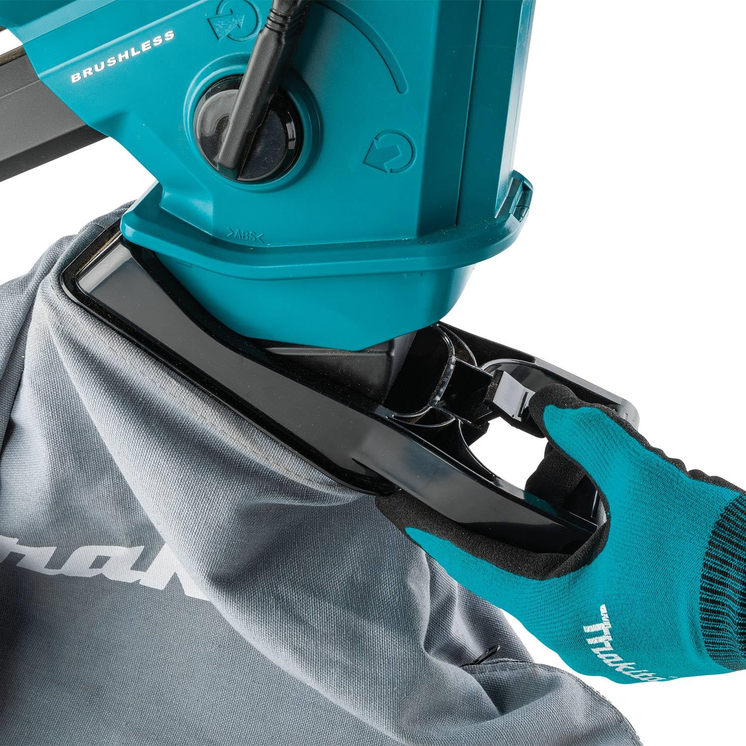 Makita XBU07Z XPT protection image indicating dust and moisture resistance.