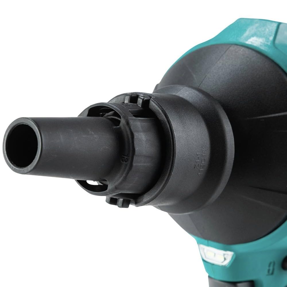 Makita XSA01Z four-speed control adapts to jobs.