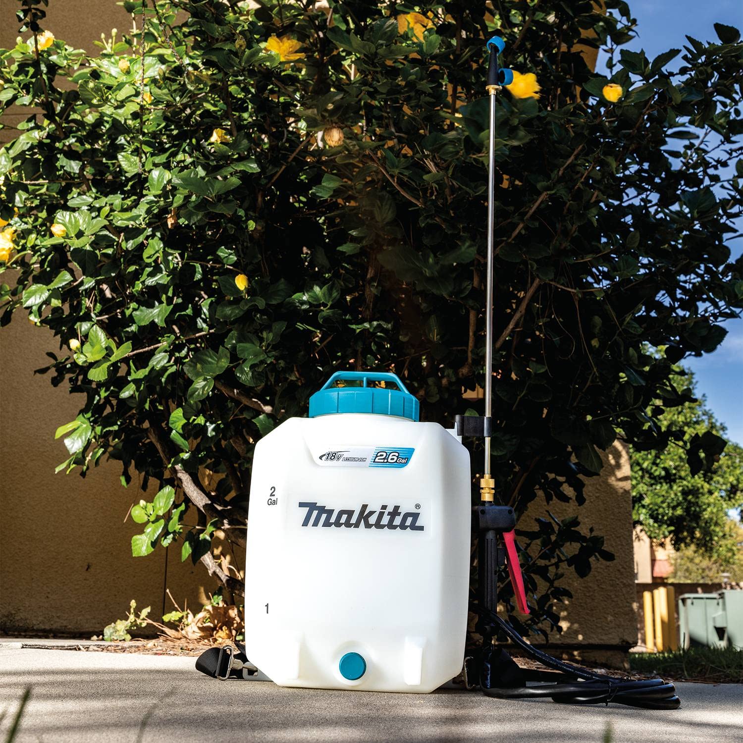 Makita XSU01Z extended spray wand for extended reach.