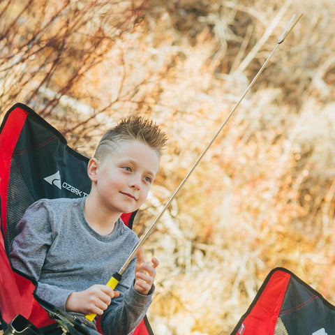 MalloMe Smores Sticks camping gift set ideal for family outings.