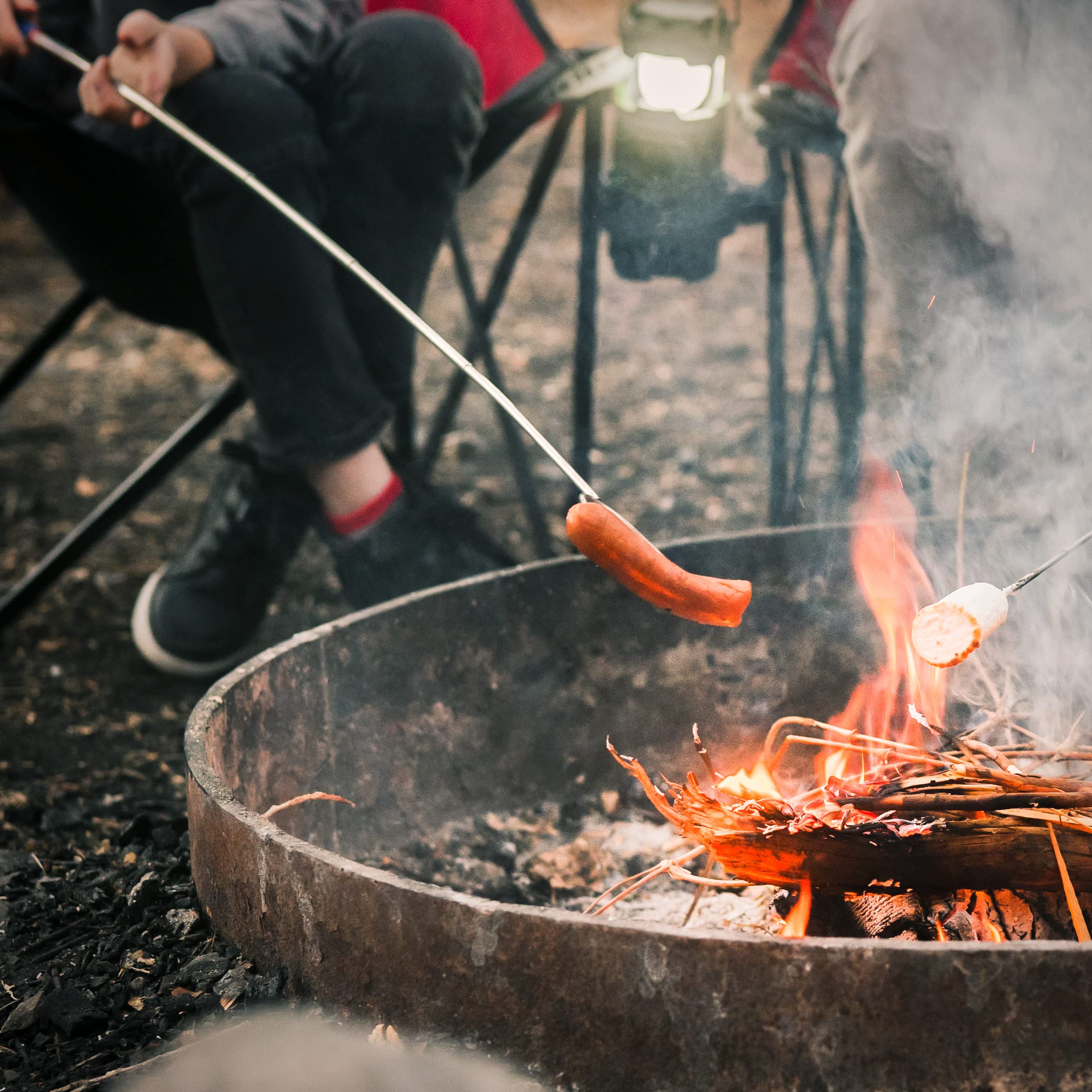 Non-toxic 18/8 304 stainless steel ensures safe roasting with these sticks.