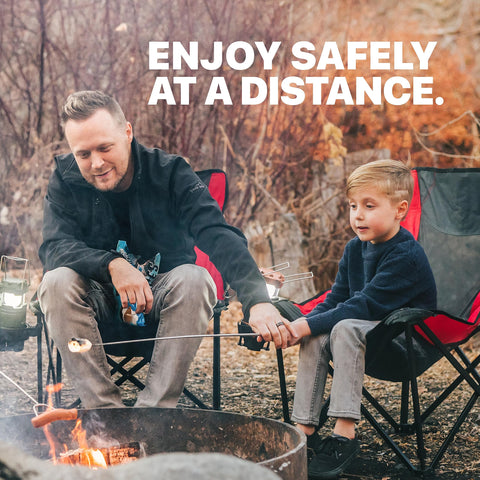 MalloMe Smores Sticks smooth wooden handles provide a comfortable grip.