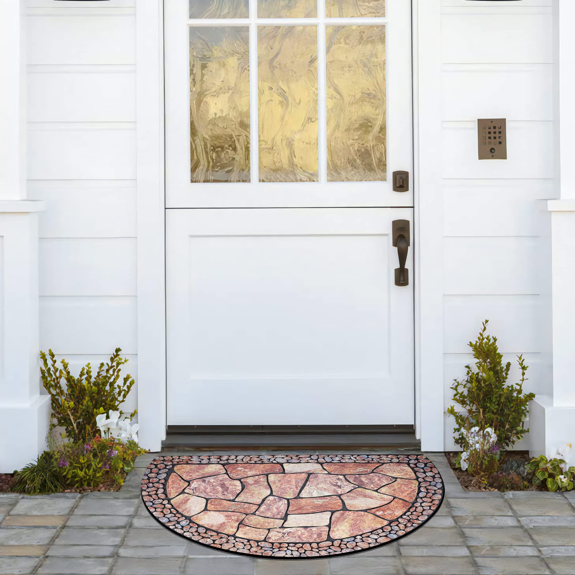 MANO sun-exposure resilient mat maintains appearance under direct sunlight.