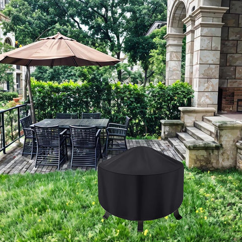 Patio scene with Maobutte cover protecting a tidy fire pit.