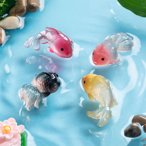 MAOMIA 40-piece miniature fish pack for fairy gardens and terrariums
