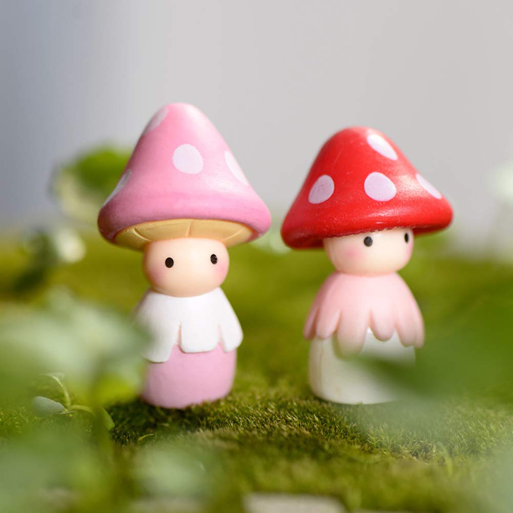 MAOMIA fairy garden mushrooms close-up showcases realistic details for tiny landscaping projects.