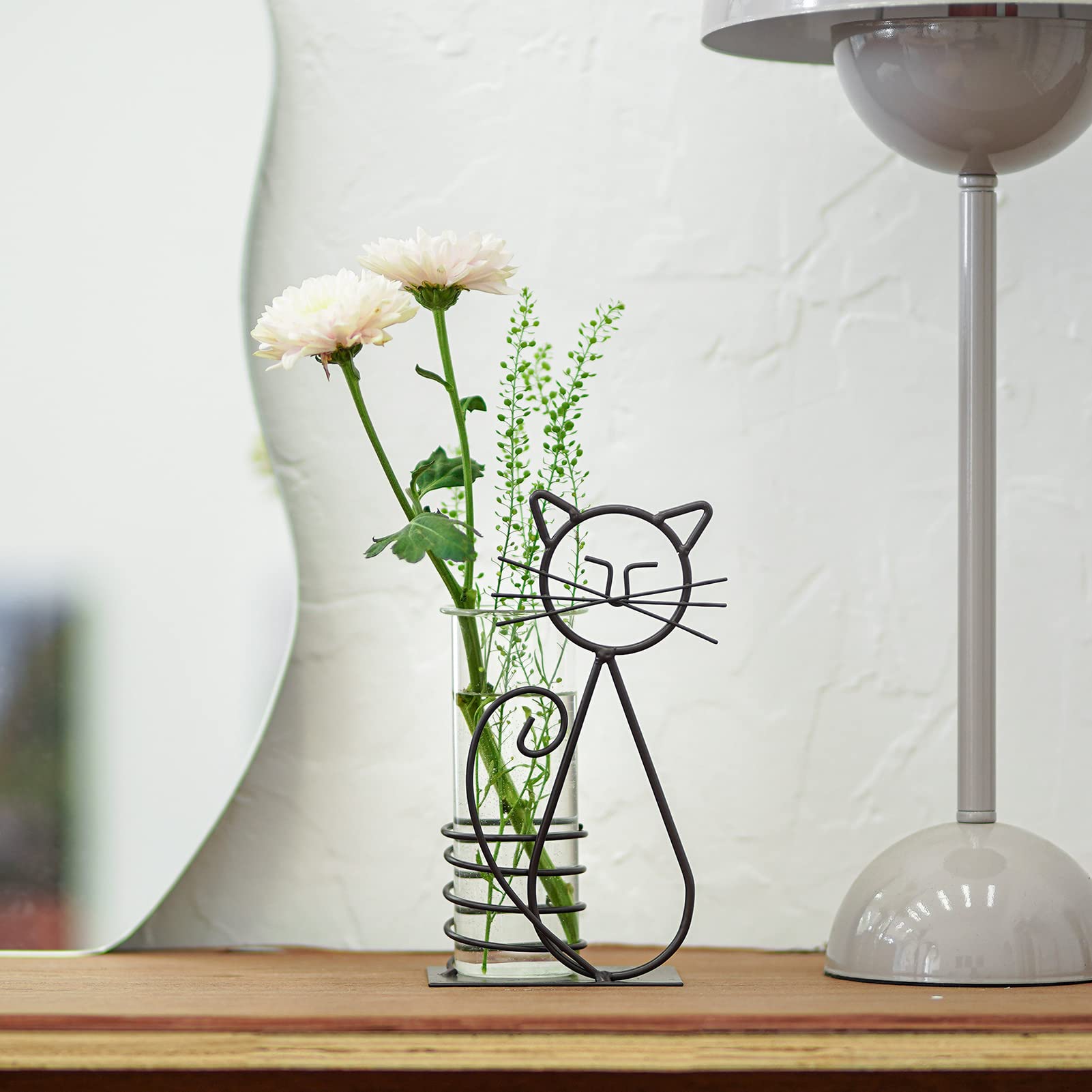 Hydroponic vase ready for ivy, pothos, or spider plants.