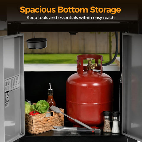 Four casters support smooth repositioning around the backyard with MASTER COOK.