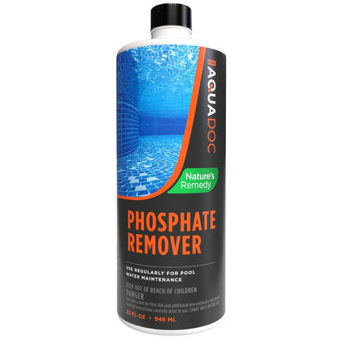MAV AquaDoc bottle-pour demonstrates fast phosphate removal for clearer pool water.