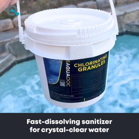 Granules dissolving quickly to sanitize AquaDoc spa water