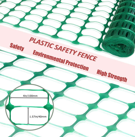 MaWGcowerd green safety fence close-up with plastic-coated piles.