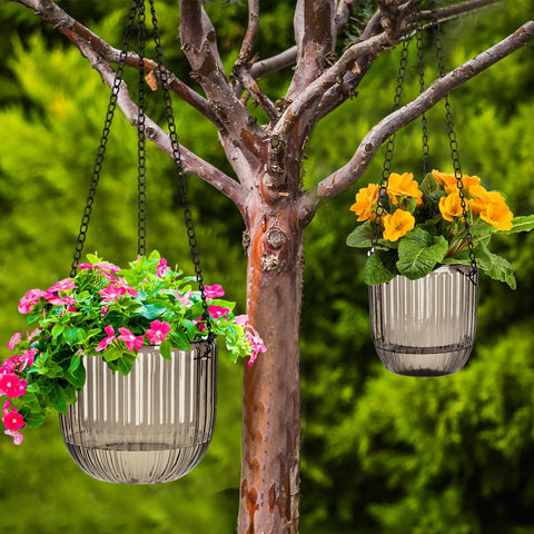Maxcheck 4-piece gray set fits indoor and outdoor decor.