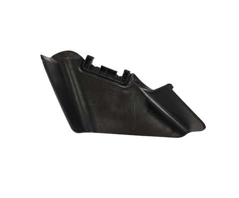 MDANNO Troy-Bilt compatible side chute reduces grass blowback during mowing.
