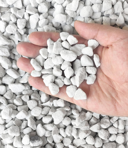 MDPQT 20 Qt perlite bag showing professional-grade substrate for better root aeration.