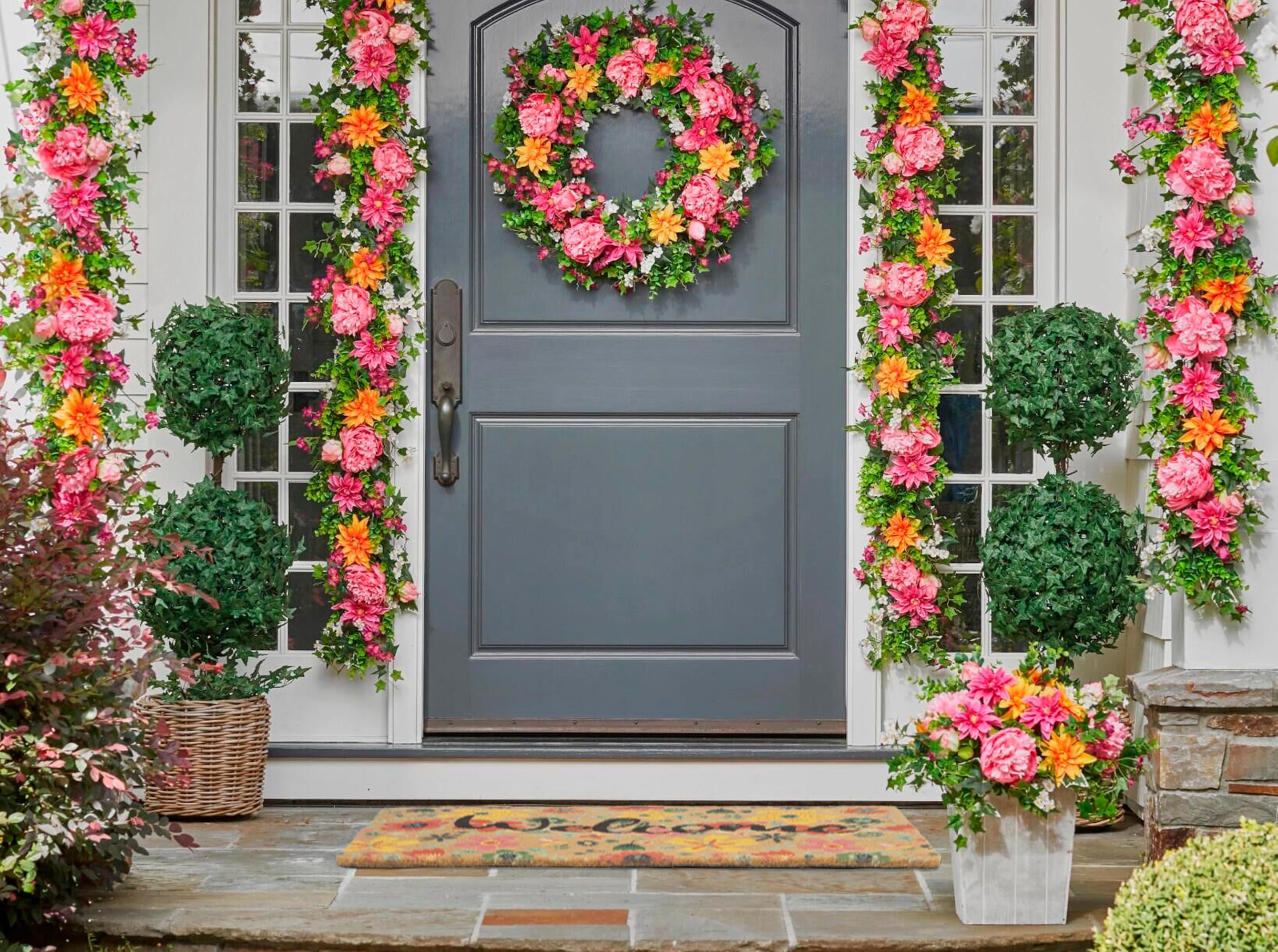 Mealah Home decor door mat adds seasonal charm to entryway.