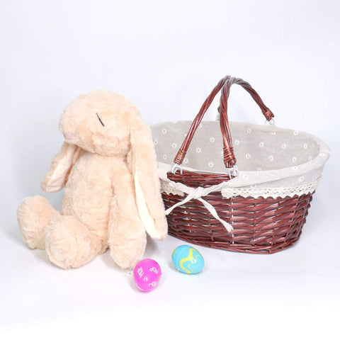 MEIEM wedding basket awaiting centerpiece or gifting.