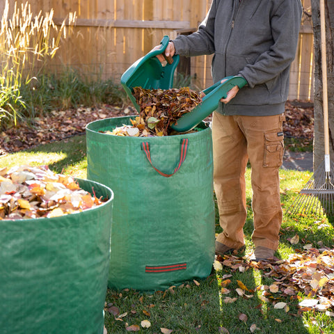 Weather-resistant MEKKAPRO plastic makes cleaning simple after use.