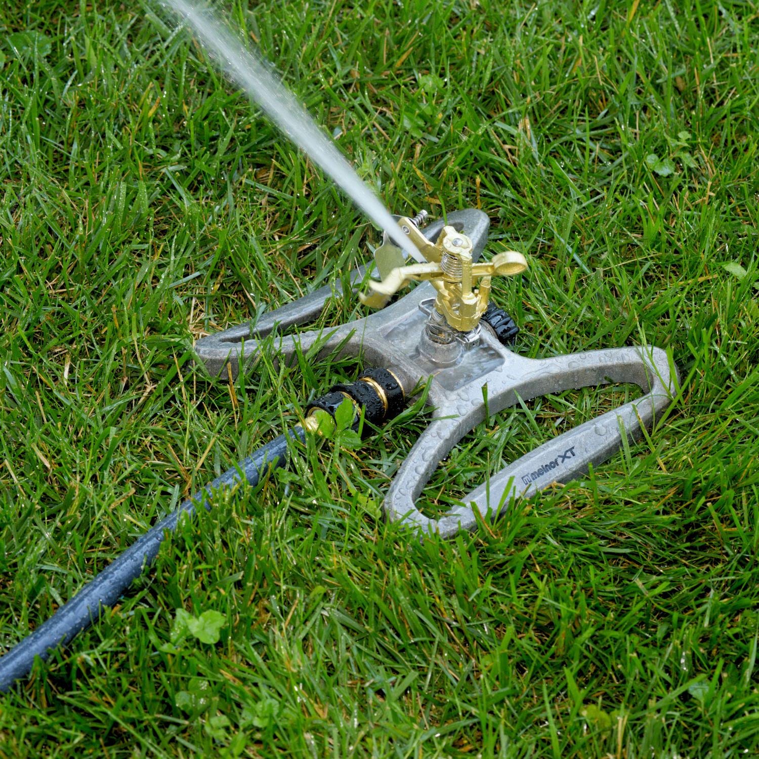 Effective coverage up to 85 feet in diameter for large yards.
