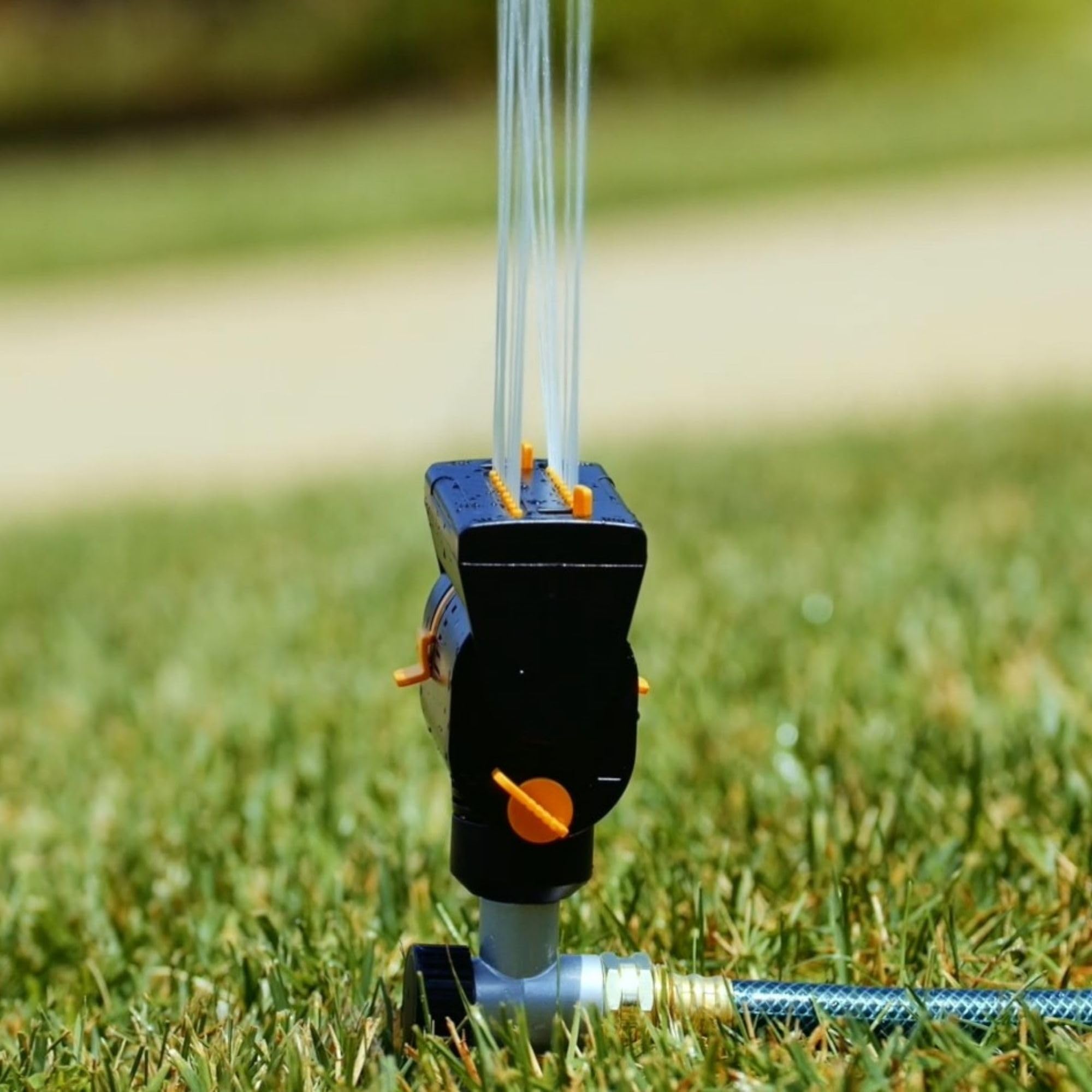 Melnor MiniMax zoom feature narrows watering to a small bed.