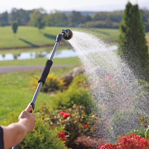 Melnor jet pattern delivers a strong stream for stubborn dirt and grime