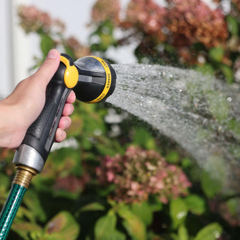 Melnor RelaxGrip is lightweight yet durable for everyday use