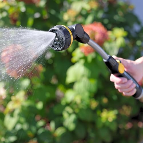 Melnor RelaxGrip metal construction provides durable watering tool