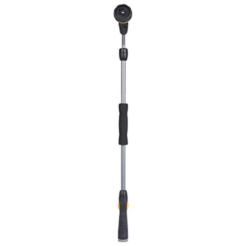 Melnor RelaxGrip pivoting head enables flexible spray angles for hard-to-reach spots