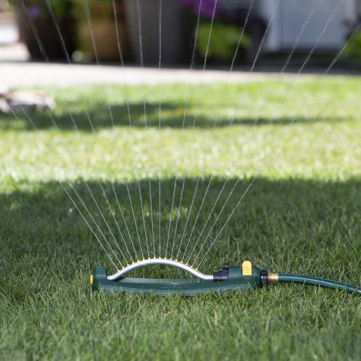 Infinity Turbo Drive in motion suggests smooth, even watering.