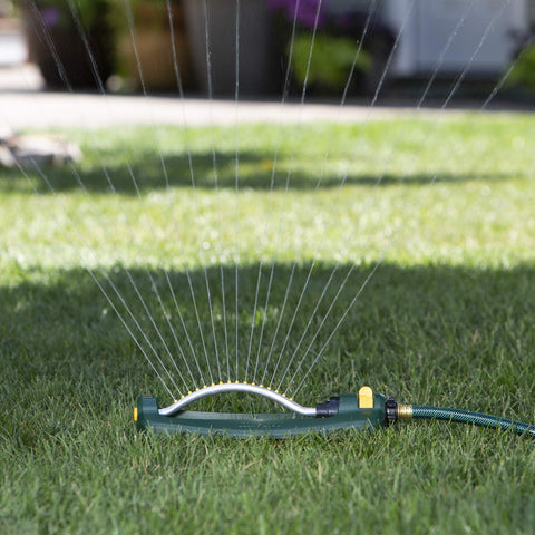Infinity Turbo Drive in motion suggests smooth, even watering.