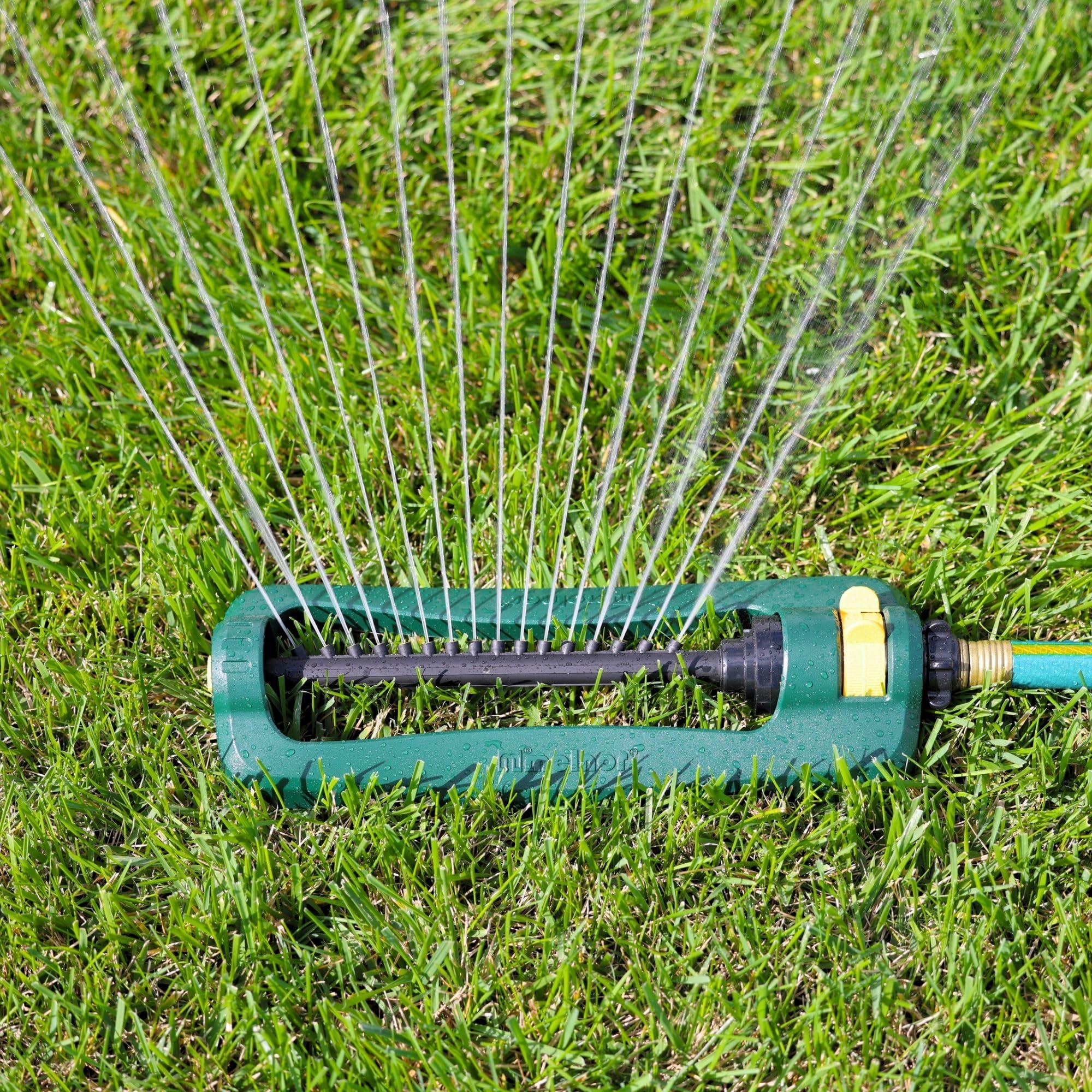 Infinity Turbo Drive delivers smooth, consistent motion for even coverage.