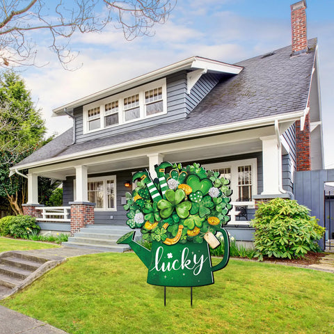 Memorywuu outdoor St Patrick's Day sign brightens gardens and patios.