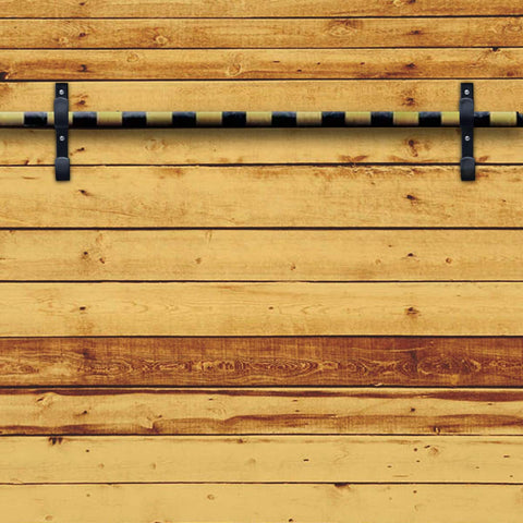 MENG ZHI AO hanger with screws ready for fast setup.